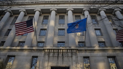 Des documents Epstein montrent que le FBI a reçu un signalement sur la relation entre Trump et Epstein