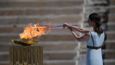 France : La flamme olympique débute son périple à Marseille