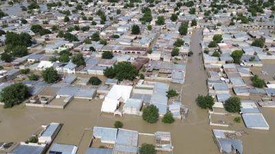 Afrique : 10 millions d'enfants privés d'école après des inondations massives (Save The Children)