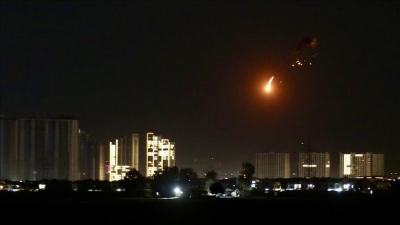 Une attaque de drone iranien viserait des réservoirs de carburant à l'aéroport du Koweït, selon un rapport