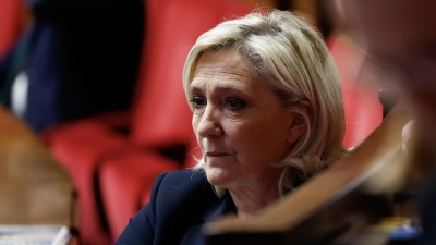 Marine Le Pen n'exclut pas une censure contre le gouvernement Barnier