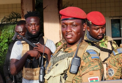 Burkina Faso : le Gouvernement rejette un rapport de HRW accusant l'armée d'avoir massacré de 223 civils
